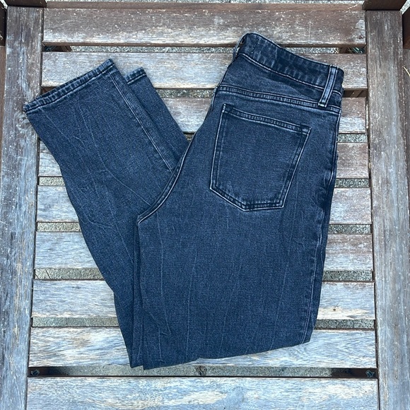 Abercrombie & Fitch - Curve Love - The Mom High Rise - Black - Picture 1 of 6